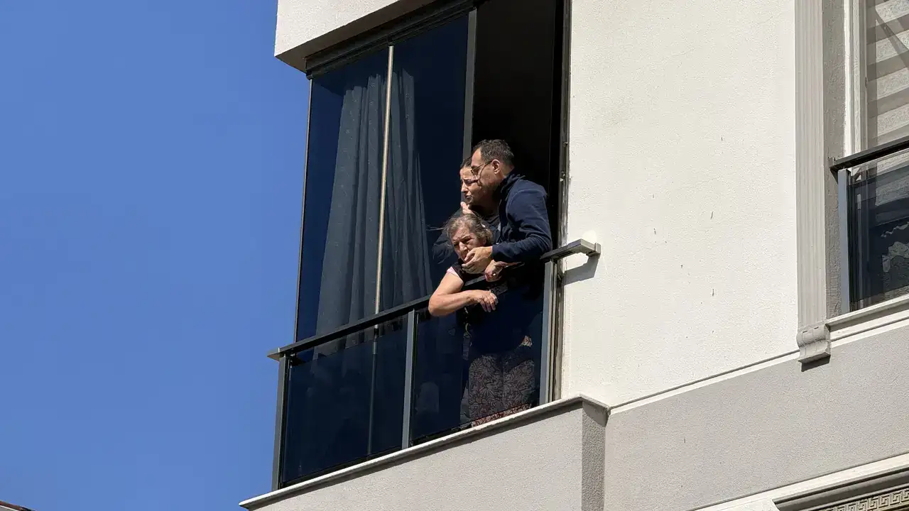 Apartmanda 6 Kişi Mahsur Kaldı: "Çatıya Ulaşsaydı Kurtuluş Yoktu" 6